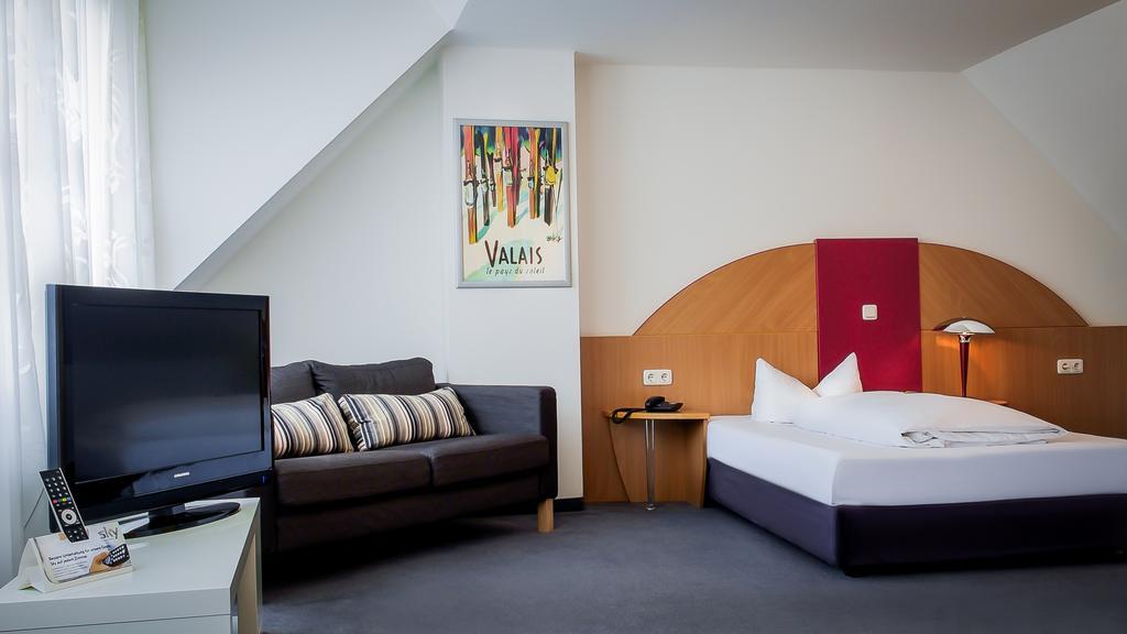 Albertinum Hotel Эрланген Номер фото